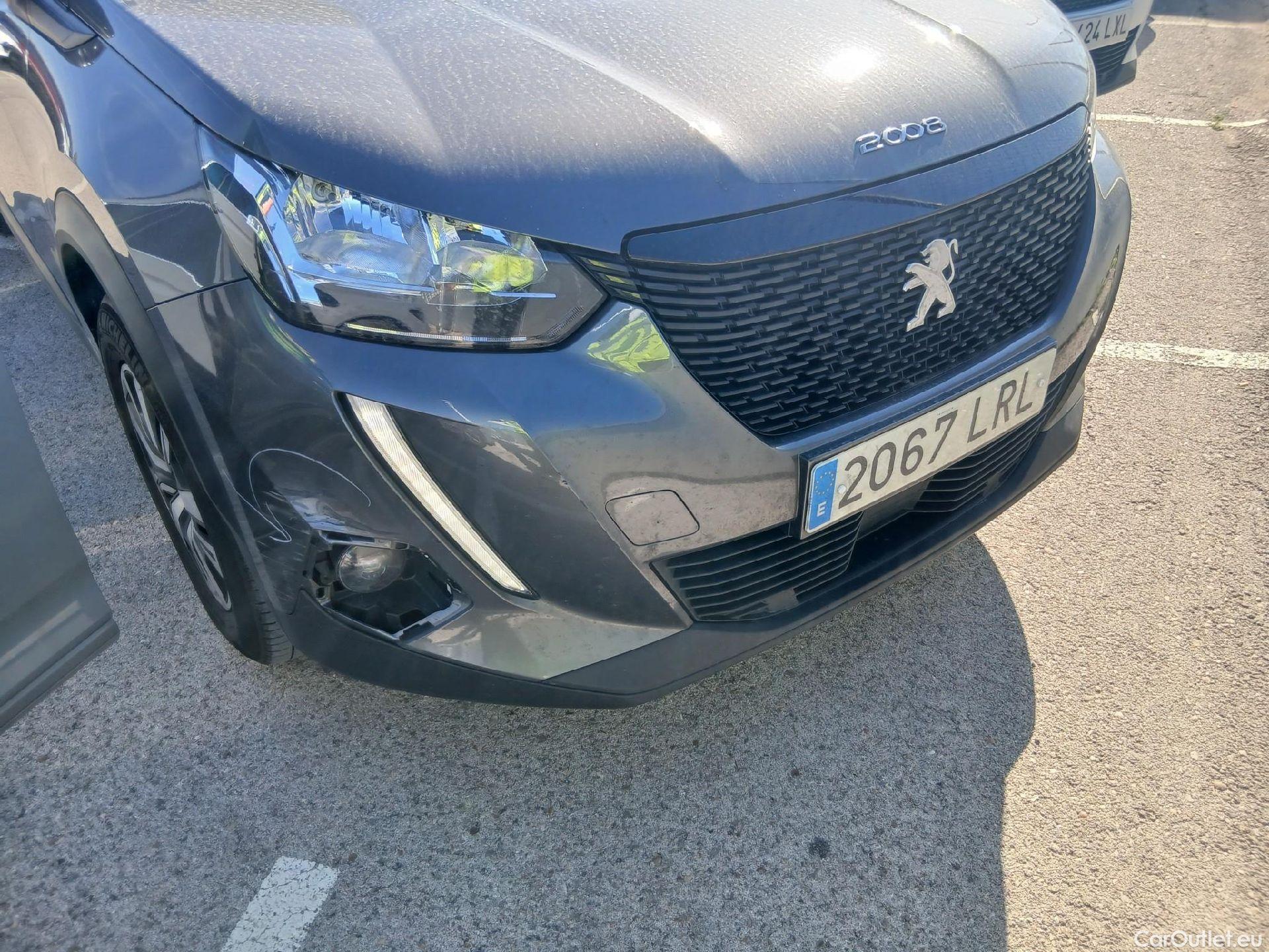  Peugeot  2008 PEUGEOT  / 2019 / 5P / todoterreno Active BlueHDI 81kW (110CV) #1