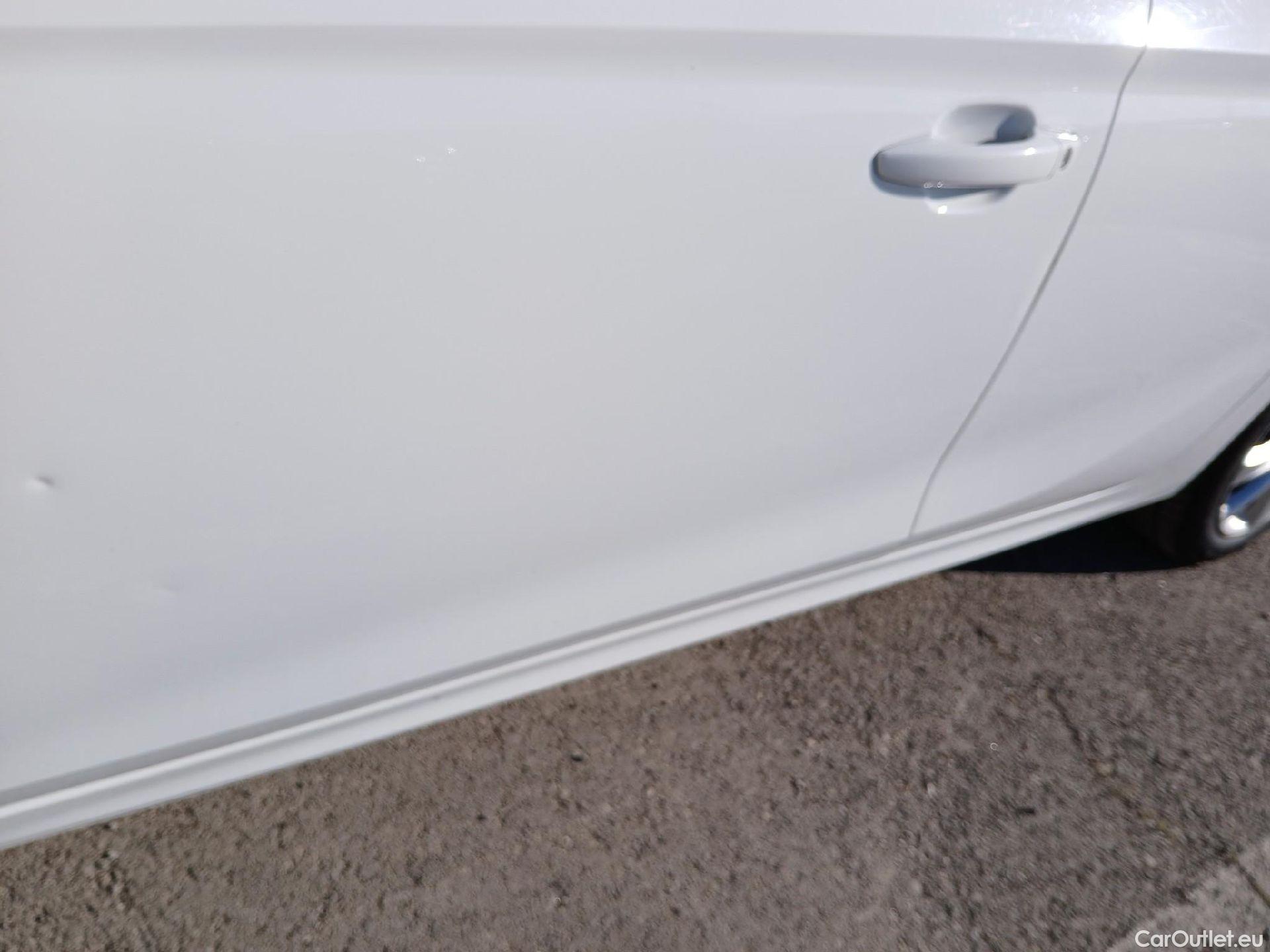  Opel  Corsa OPEL  1.2T XHL 74kW (100CV) Elegance #38