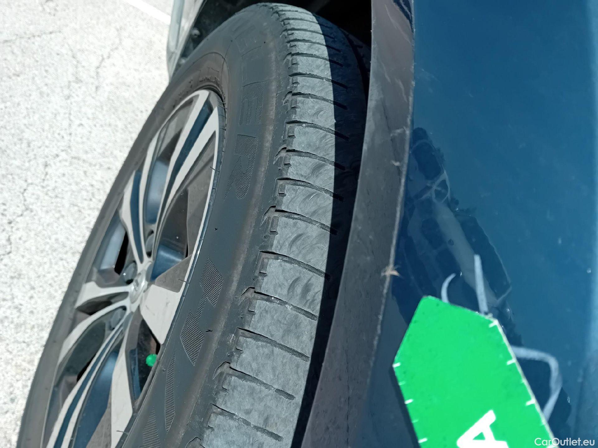  Volvo  XC60 VOLVO  / 2017 / 5P / todoterreno 2.0 T6 AWD Recharge Inscription Exp Auto #10
