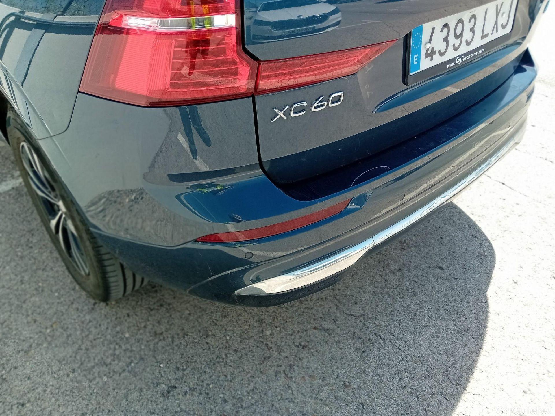 Volvo  XC60 VOLVO  / 2017 / 5P / todoterreno 2.0 T6 AWD Recharge Inscription Exp Auto #18