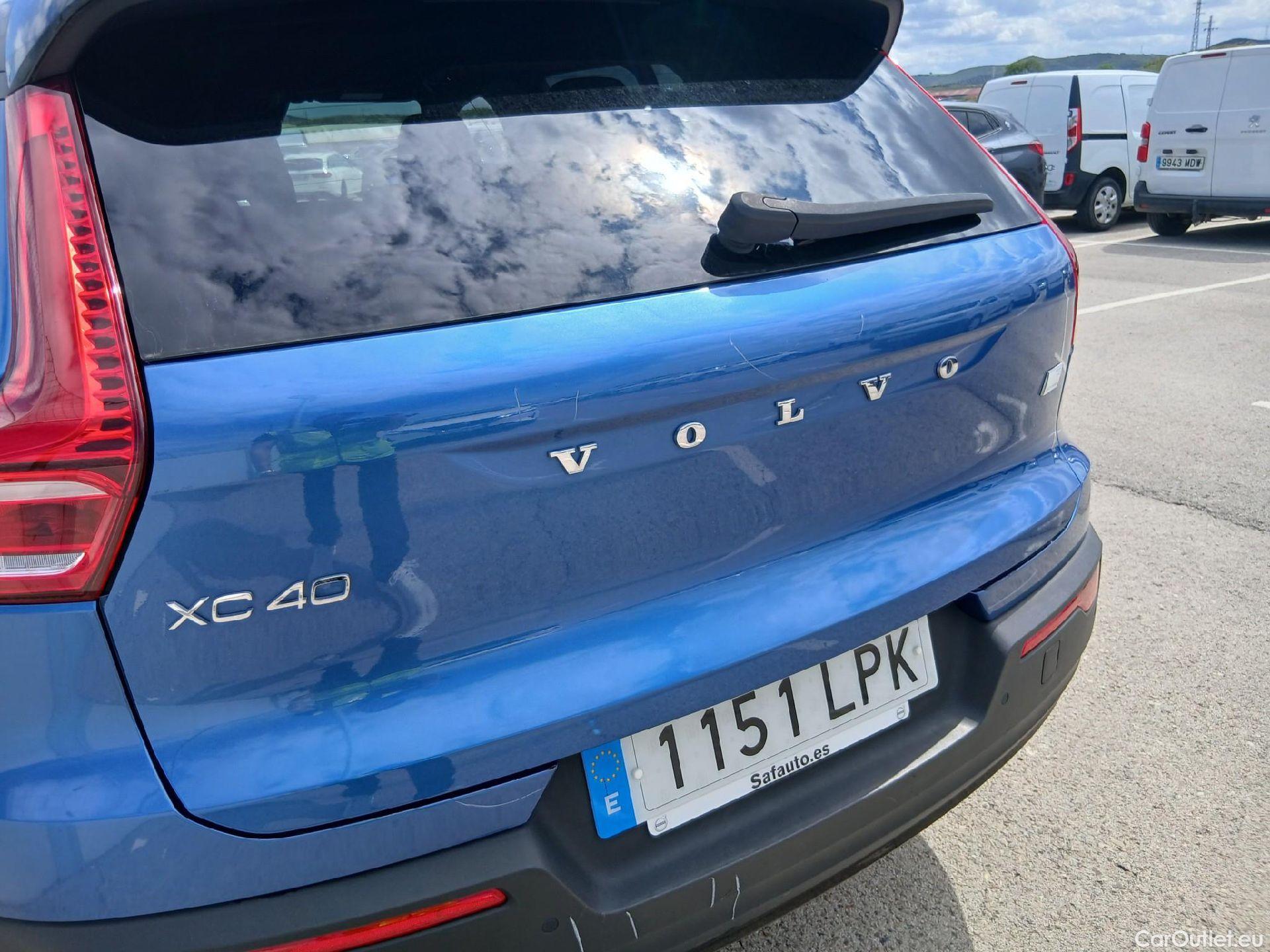  Volvo  XC 40 VOLVO XC40 1.5 T5 Twin Recharge R-Design Auto 180 CV #28
