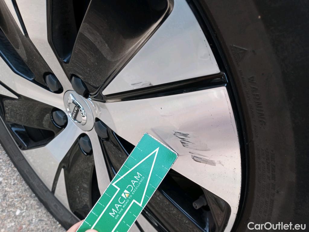  Volvo  XC 40 VOLVO XC40 / 2017 / 5P / todoterreno 1.5 T4 Twin Recharge Inscription Ex Auto #13