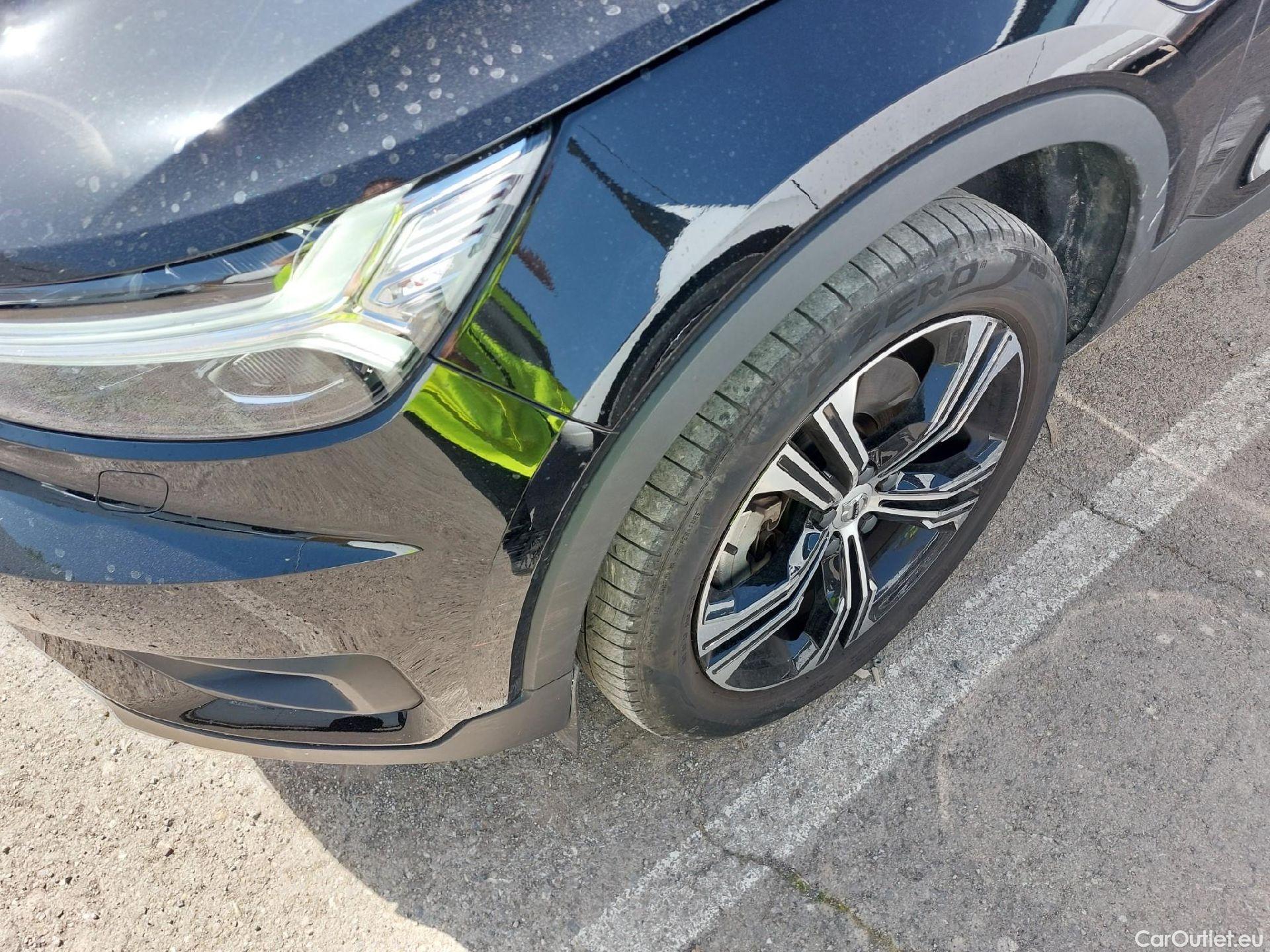  Volvo  XC 40 VOLVO XC40 / 2017 / 5P / todoterreno 1.5 T5 Twin Recharge Inscription Auto #8