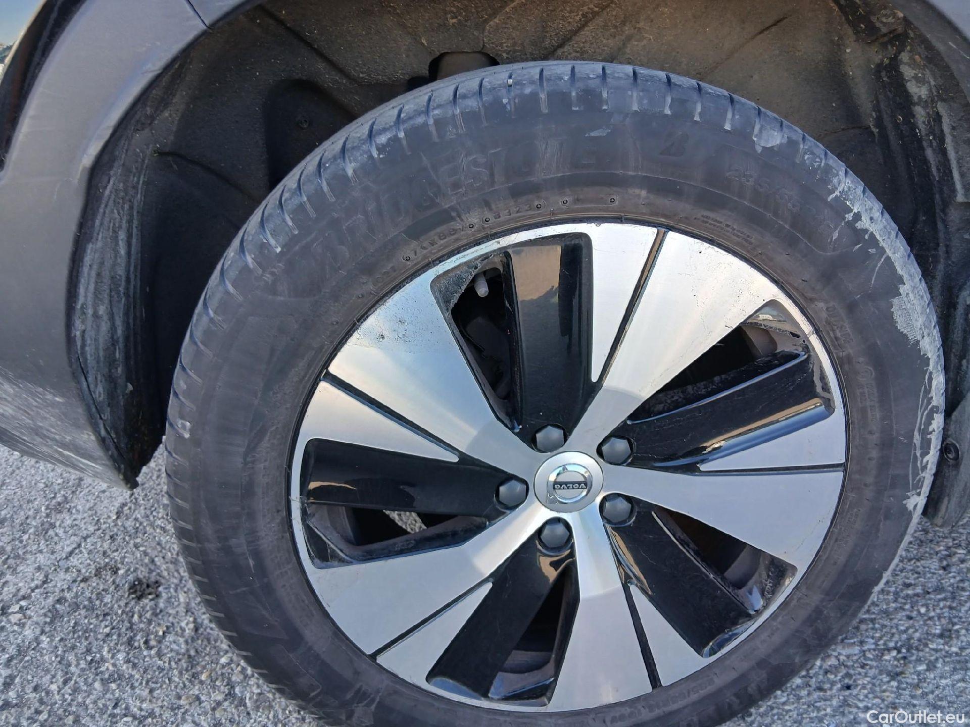  Volvo  XC 40 VOLVO XC40 / 2017 / 5P / todoterreno 1.5 T4 Twin Recharge Inscription Ex Auto #30