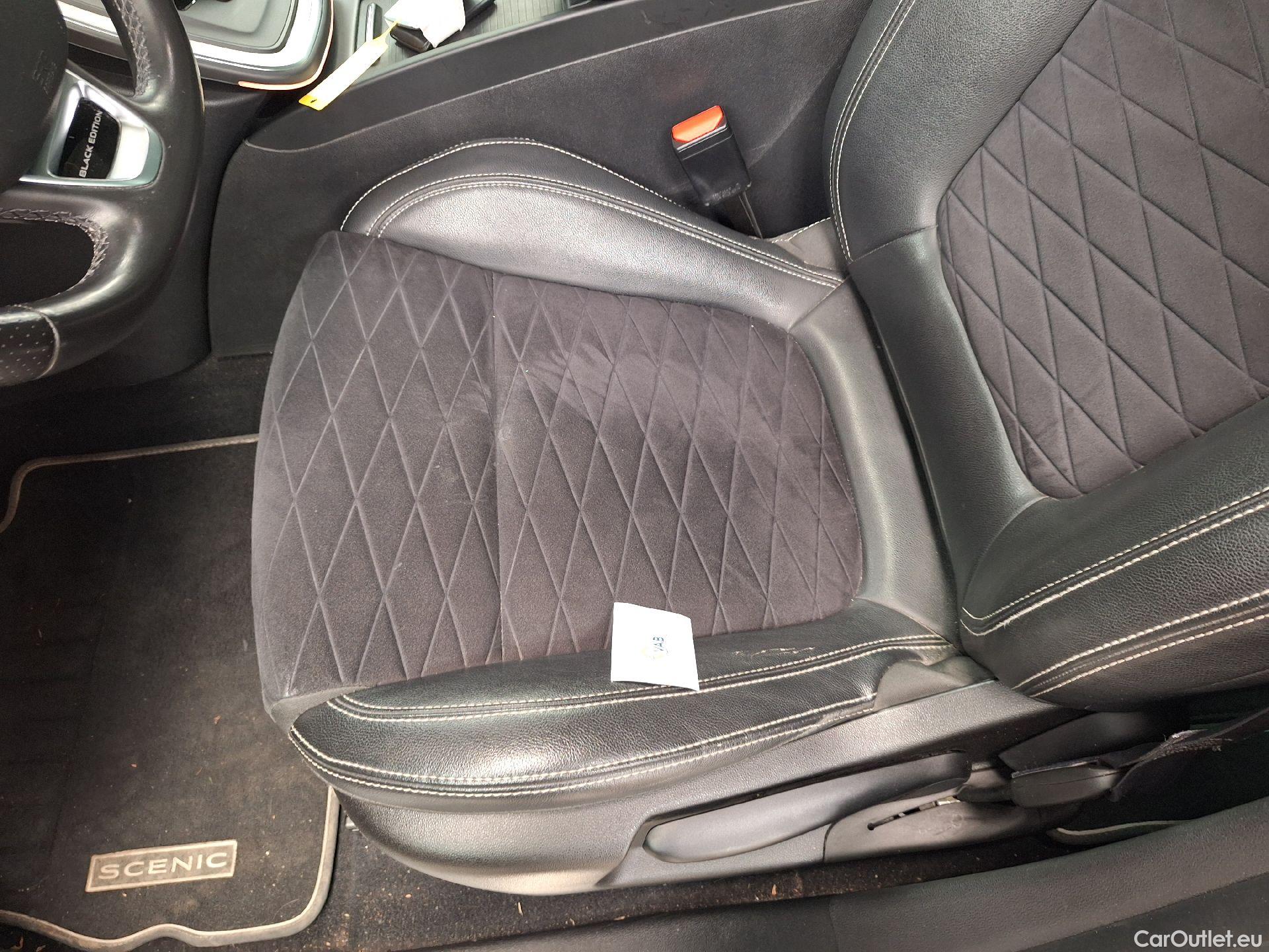  Renault  Grand Scenic Renault, Gr.Scénic '16, Renault Grand Scénic TCe 140 EDC Black Edition 5d #28