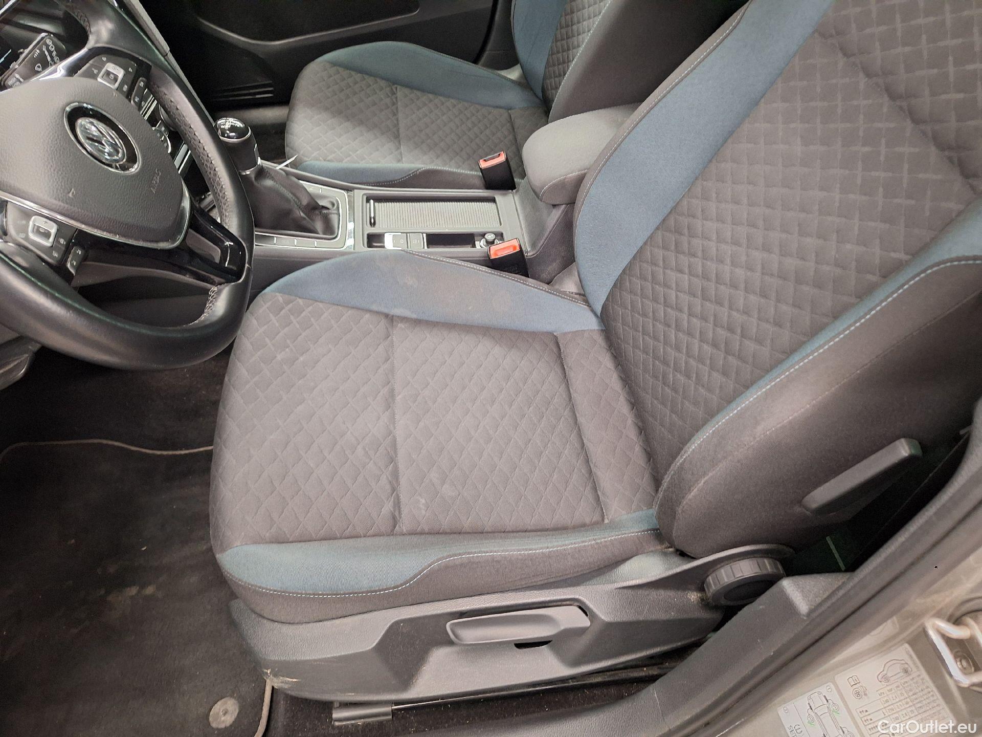  Volkswagen  Golf  VW, VII Var.FL'16, Volkswagen Variant 1.6 TDi IQ.Drive 5d #12