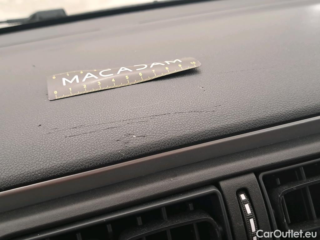  Citroen  C3  Société Feel 1.5 BlueHDI 100CV BVM5 E6dT #3