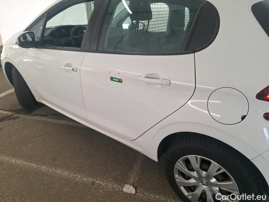  Peugeot  208  Affaire Premium 1.5 HDi 100CV BVM5 E6dT #9