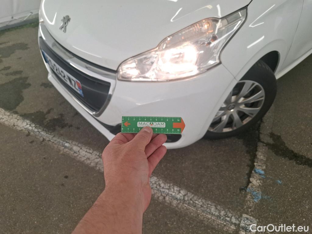  Peugeot  208  Affaire Premium 1.5 HDi 100CV BVM5 E6dT #43