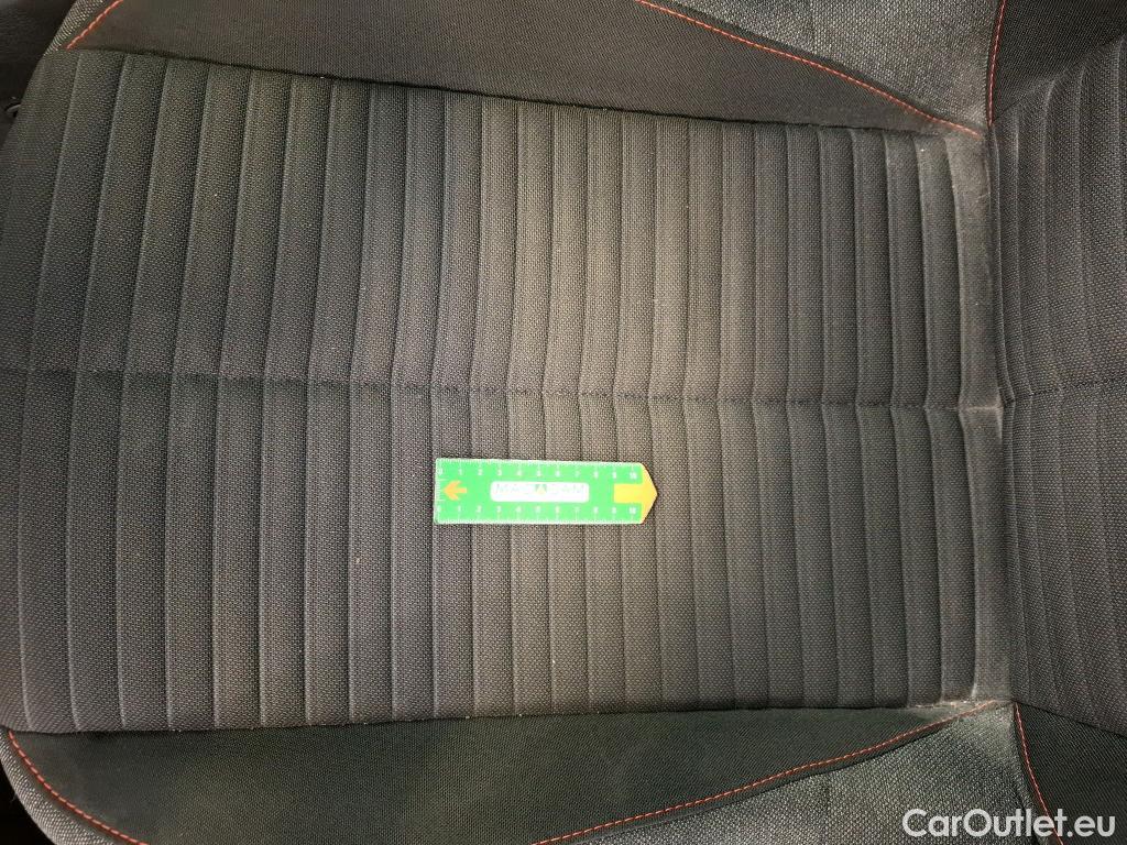  Peugeot  208  (e-) Active Business R 50kWh BVA / TRANSFO VP/VF
 #45