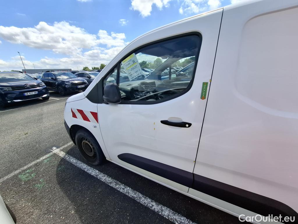  Citroen  Berlingo  Fourgon Club M 650 1.5 BlueHDi 100CV BVM5 E6dT #28