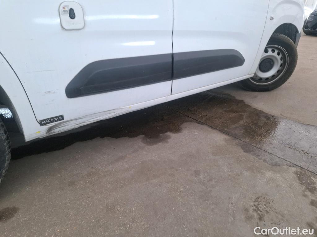  Citroen  Berlingo  Fourgon Driver M 1000 1.5 BlueHDi 100CV BVM5 E6dT #1