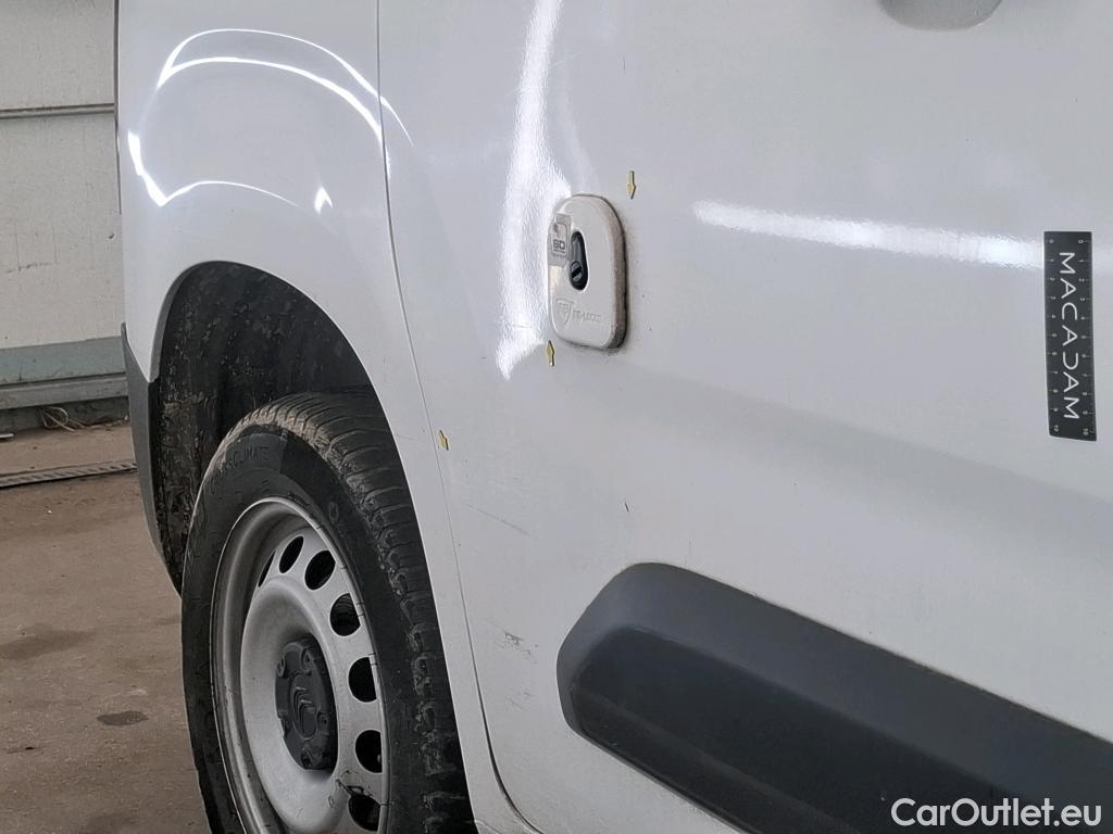  Citroen  Berlingo  Fourgon Driver M 1000 1.5 BlueHDi 100CV BVM5 E6dT #19