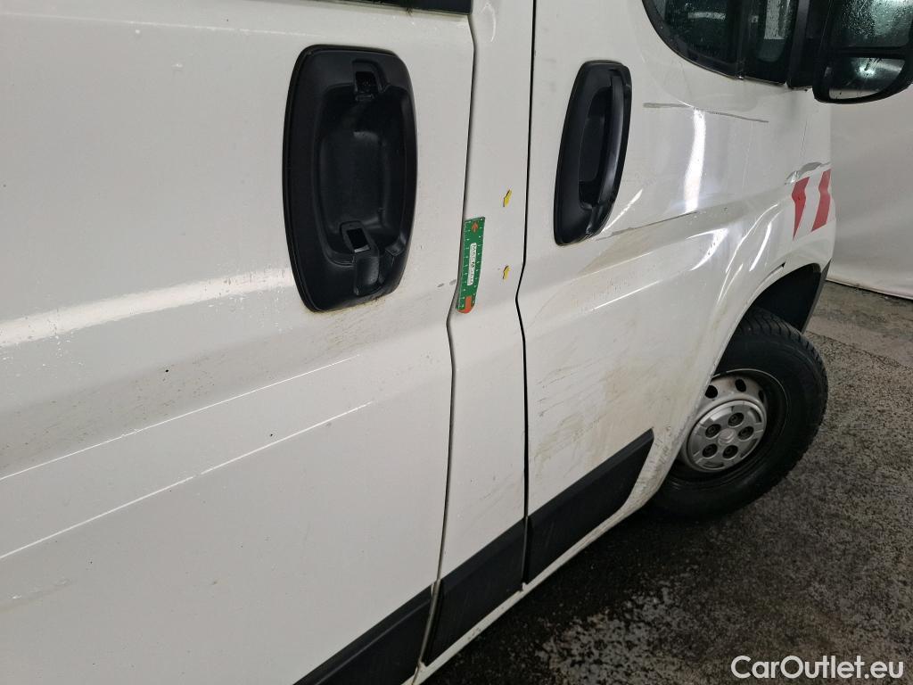  Citroen  Jumper CITROEN  VU 4p Fourgon 35 L2H2 BlueHDi 130 BVM6 Club #32