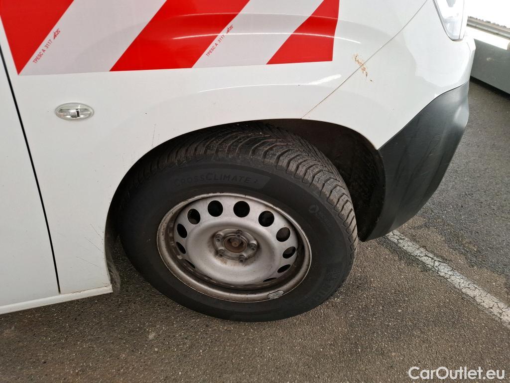  Citroen  Berlingo  Fourgon Worker M 1000 1.2 PureTech 130CV BVA8 E6d #31