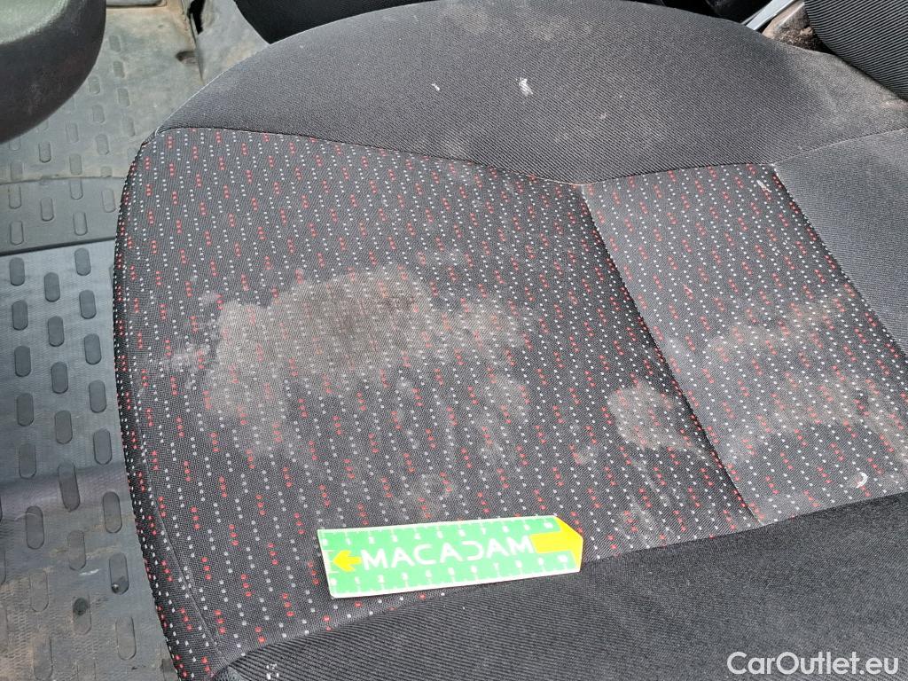  Citroen  Jumper CITROEN  / 2014 / 4P / Fourgon tôlé 33 L2H2 BlueHDi 120 S&S BVM6 Club #125