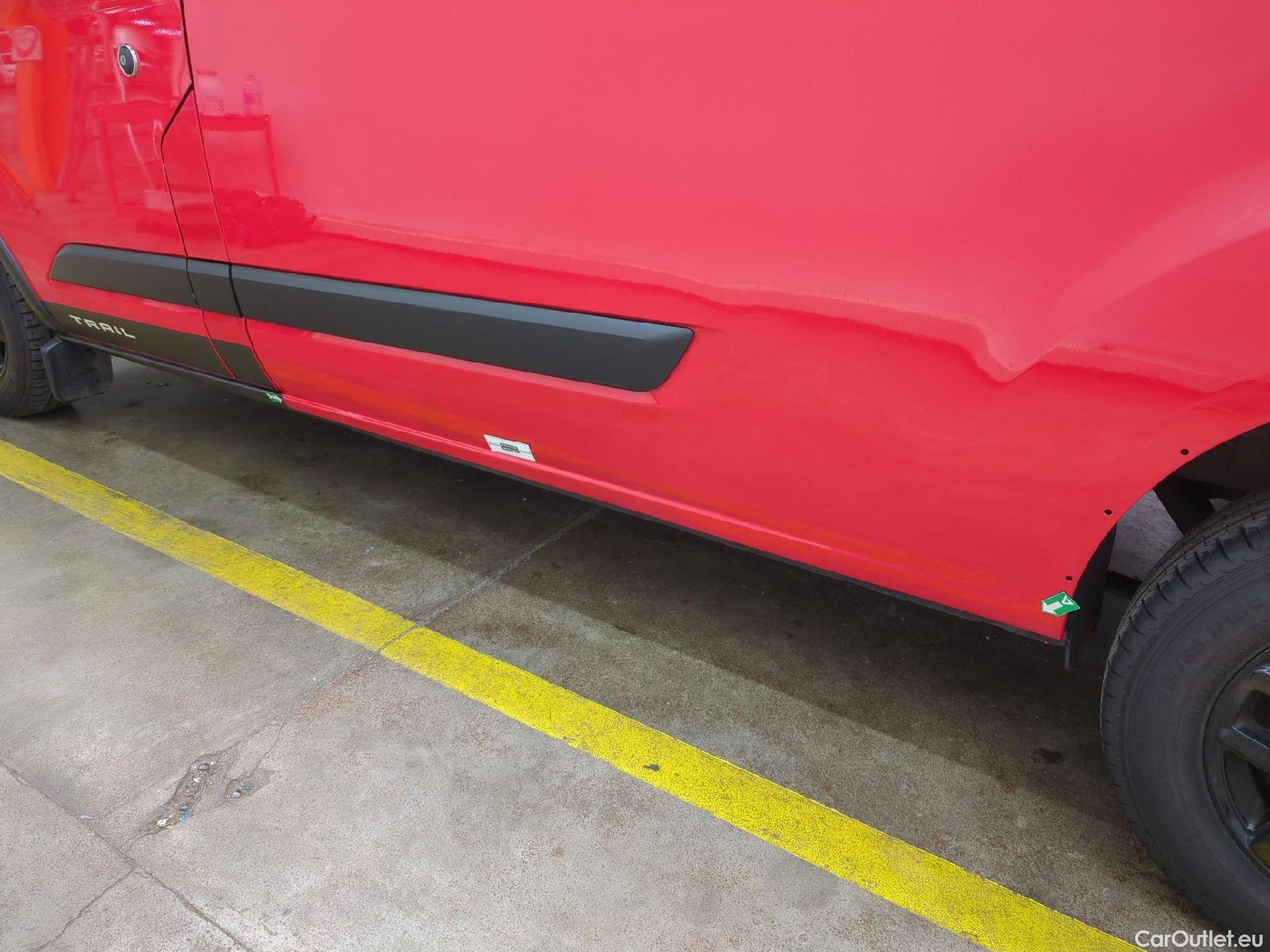  Ford  Transit  Custom Fourgon 320 L2 Limited 2.0 TDCi 130CV BVM6 E6d #18