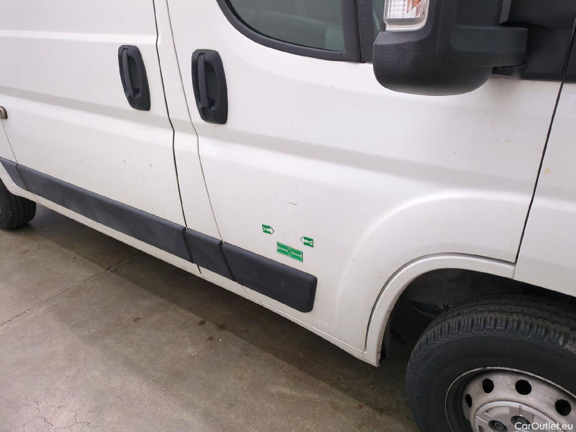  Peugeot  Boxer PEUGEOT  VU 4p Fourgon BLUEHDI 130 S&S PREMIUM PA 333 L2H2 #49