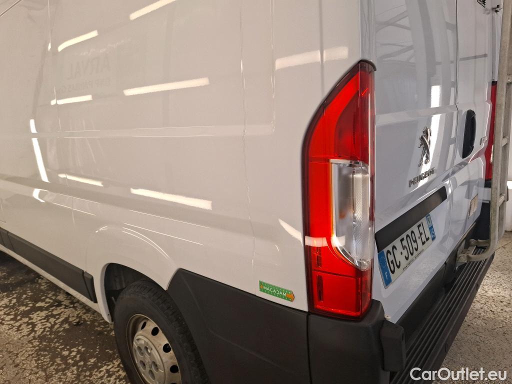  Peugeot  Boxer  Fourgon 330 L1H1 Asphalt BlueHDi 120 Stop&Start 2.2 120CV BVM6 #11