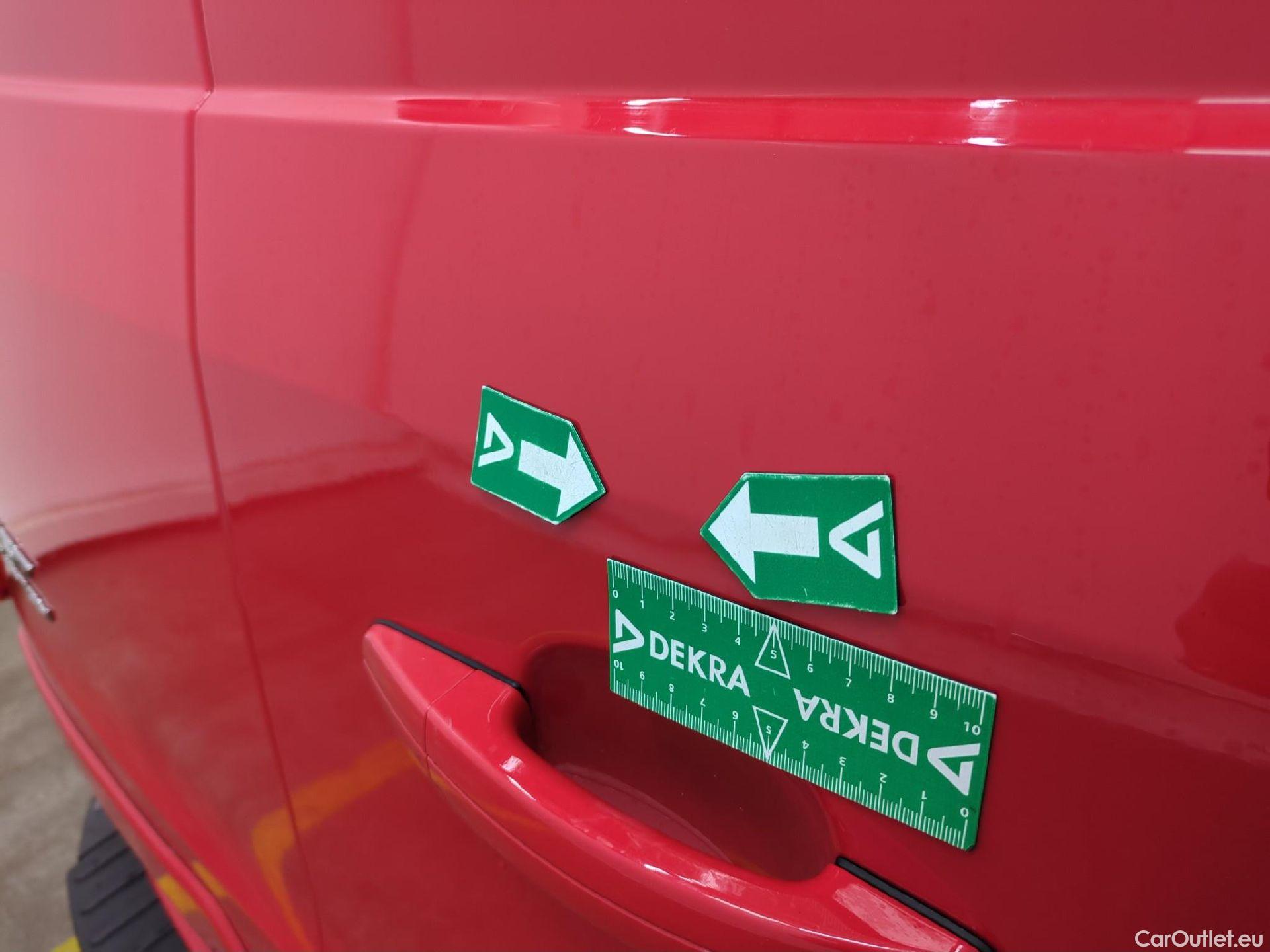  Ford  Transit  Custom Fourgon 320 L2 Limited 2.0 TDCi 130CV BVM6 E6d #30