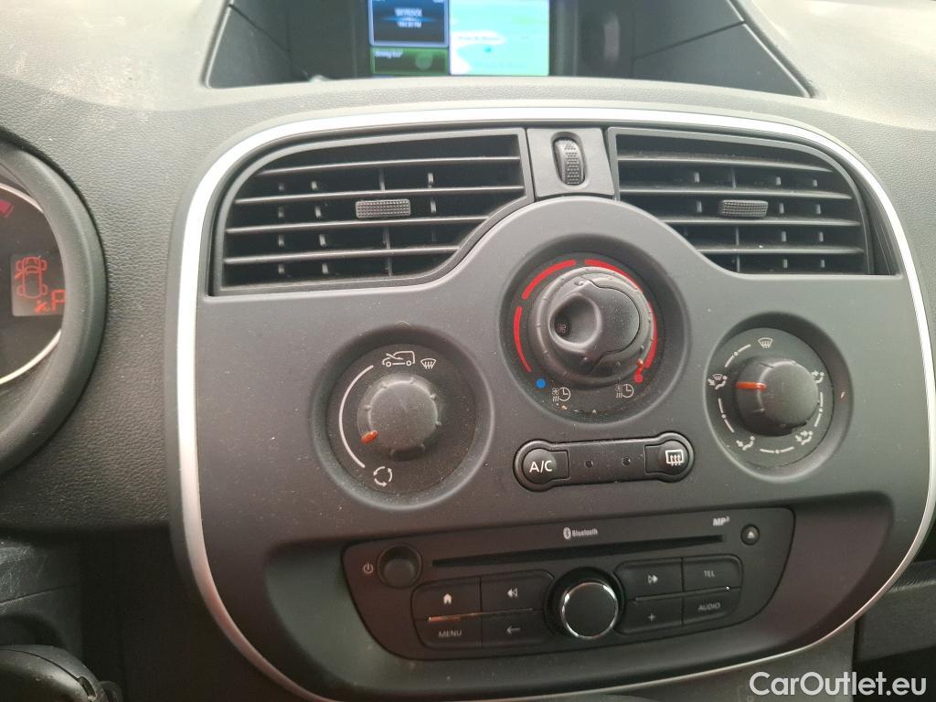  Renault  Kangoo RENAULT  Express / 2013 / 3P / Fourgonnette Z.E. ExtraRLink Achat Integral - 19 #22
