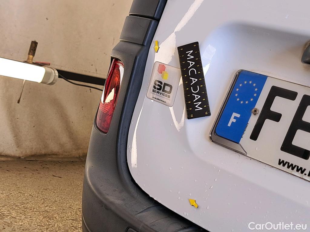  Renault  Kangoo  Express Maxi Grand Confort 1.5 dCi 90CV BVM5 E6 #3