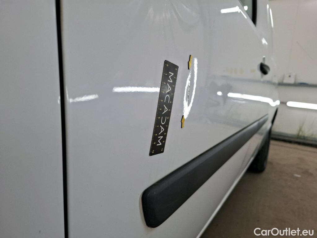  Renault  Kangoo  Express Maxi Extra (Série Spéciale) 1.5 dCi 90CV BVM5 E6 #37