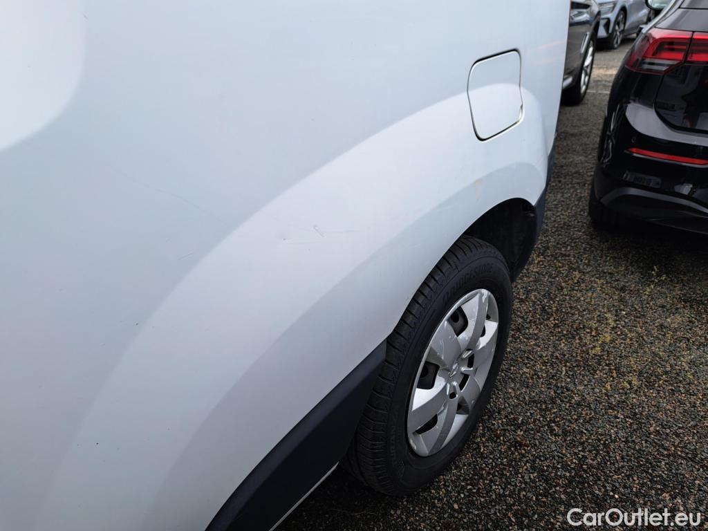  Renault  Kangoo  Express Maxi Grand Confort 1.5 dCi 90CV BVM5 E6 #36