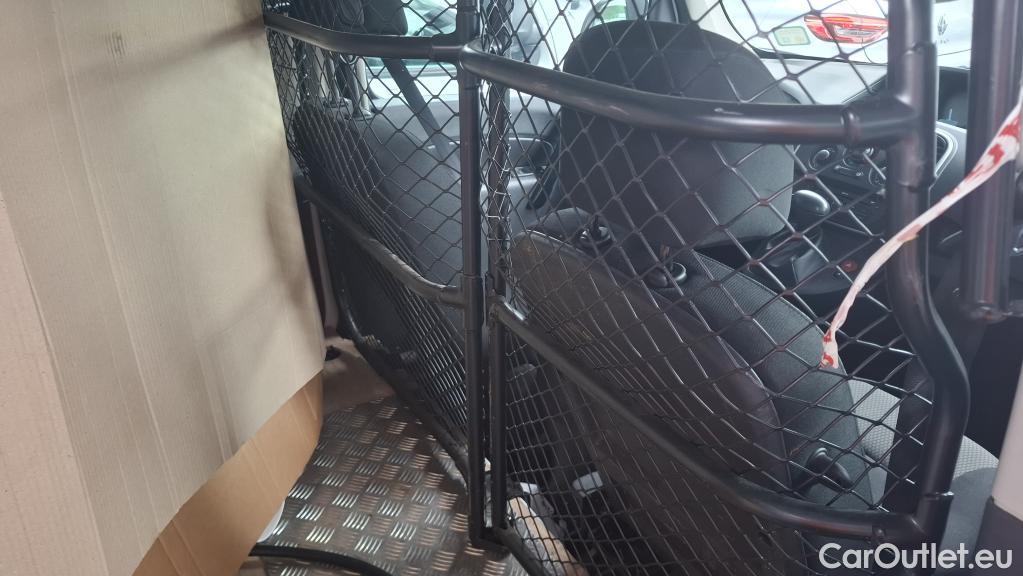 Renault  Kangoo RENAULT  Express / 2013 / 3P / Fourgonnette Z.E. ExtraRLink Achat Integral - 19 #50