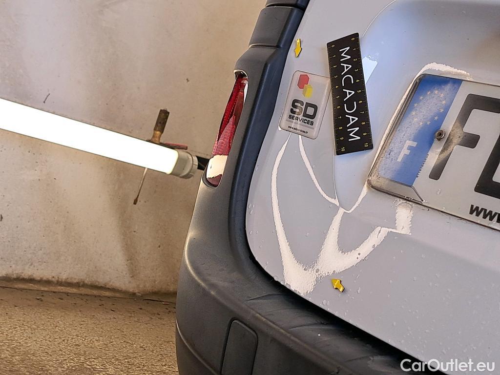  Renault  Kangoo  Express Maxi Grand Confort 1.5 dCi 90CV BVM5 E6 #4