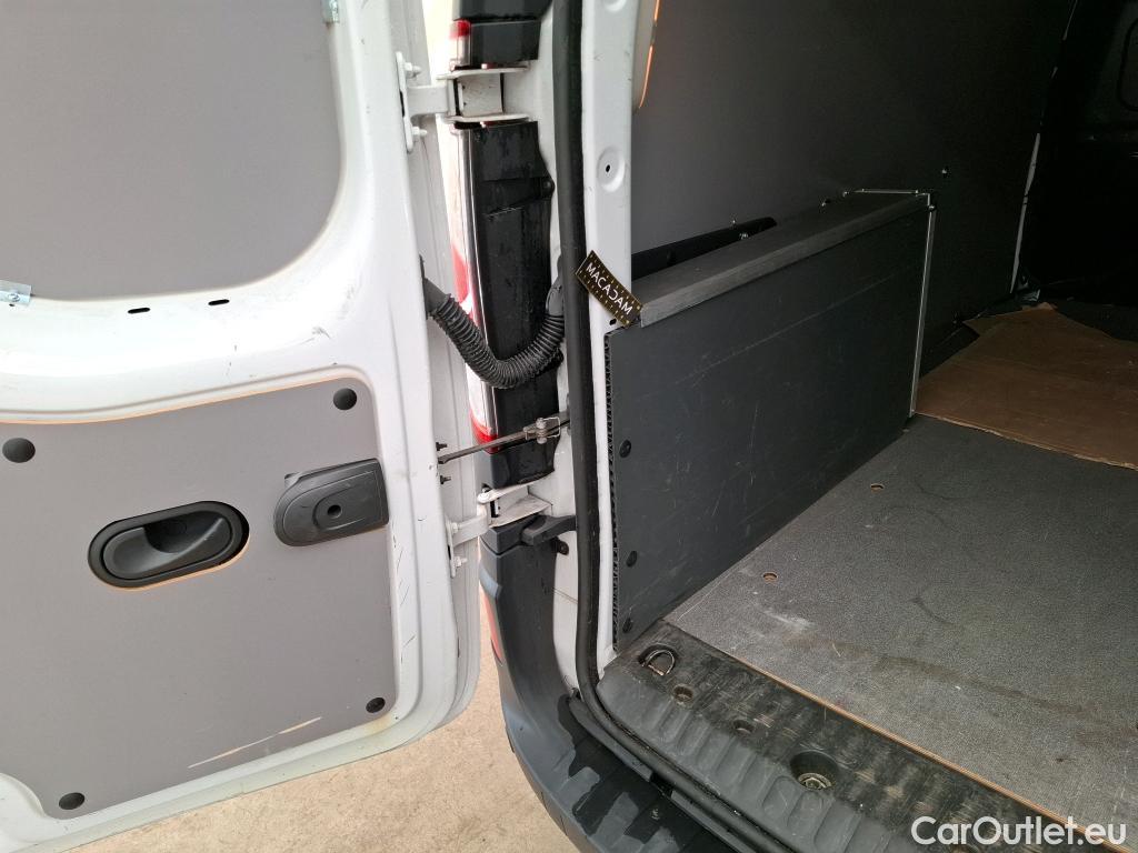  Renault  Kangoo  Express Maxi Extra (Série Spéciale) 1.5 dCi 90CV BVM5 E6 #40