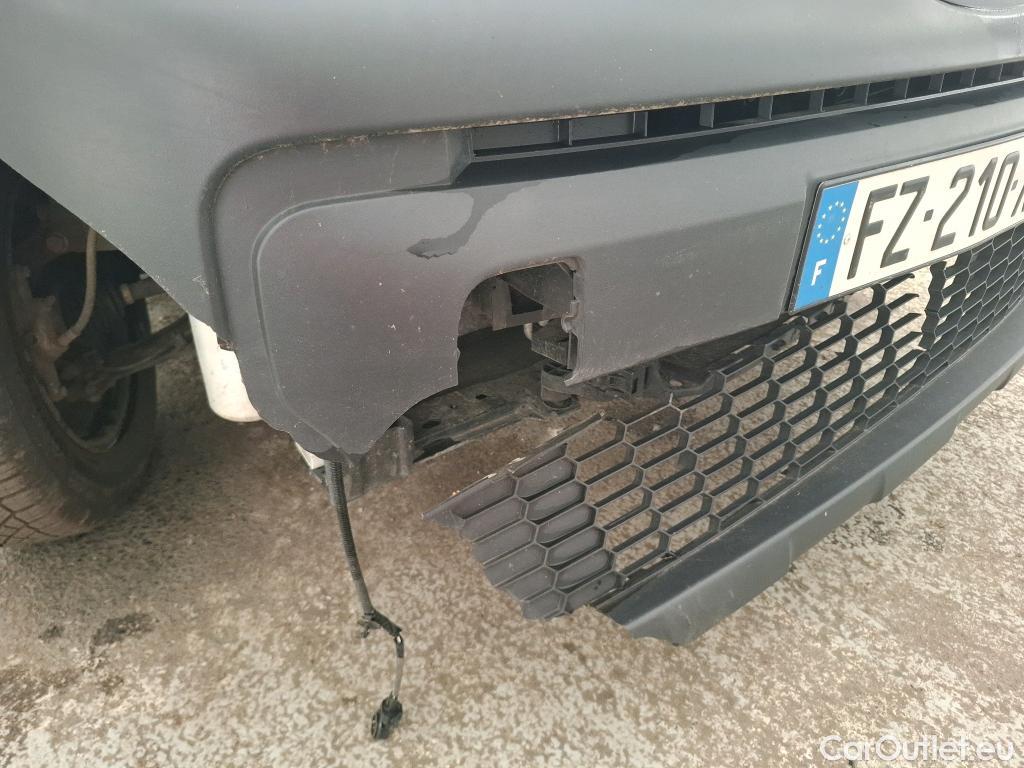  Renault  Kangoo RENAULT  Express / 2013 / 3P / Fourgonnette Z.E. ExtraRLink Achat Integral - 19 #41