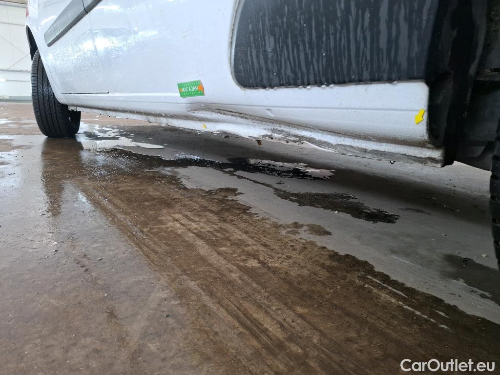  Renault  Kangoo  II Express Maxi Extra (Série Spéciale) 1.5 dCi 95CV BVM6 E6dT #13