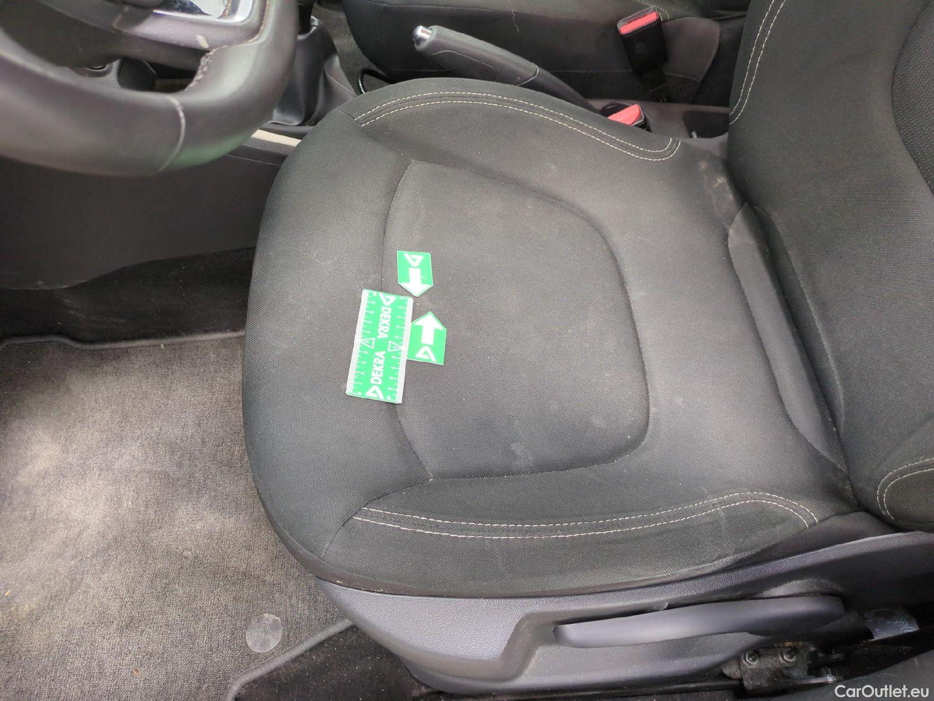  Renault  Captur  5p Crossover Business dCi 90 / TRANSFO VP VF #4
