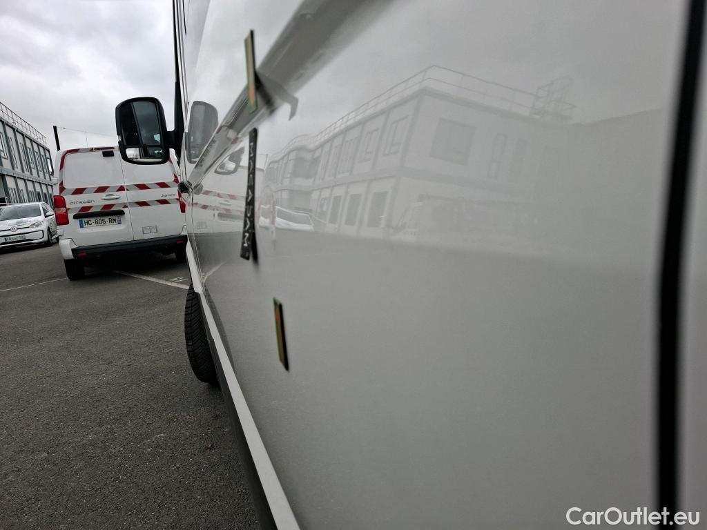  Volkswagen  Crafter VOLKSWAGEN  / 2017 / 4P / Fourgon tôlé 2.0 TDI 140 35 L4H3 Procab Business Line #11
