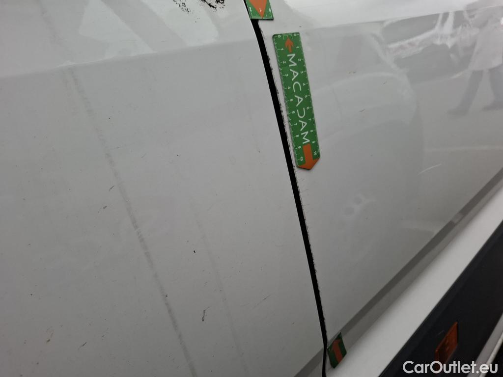 Volkswagen  Crafter VOLKSWAGEN  / 2017 / 4P / Fourgon tôlé 2.0 TDI 140 35 L4H3 Procab Business Line #25