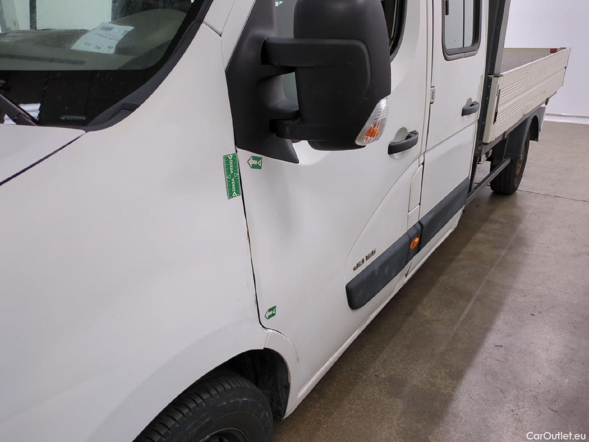  Renault  Master  Chassis dble Cabine L3H1 3 5t 2.3 dCi 145CV BVM6 7 Sieges E5 #100