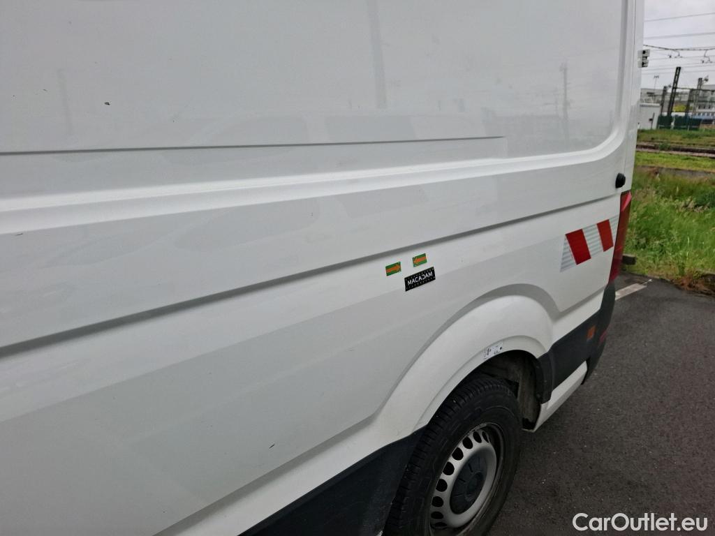  Volkswagen  Crafter VOLKSWAGEN  / 2017 / 4P / Fourgon tôlé 2.0 TDI 140 35 L4H3 Procab Business Line #51