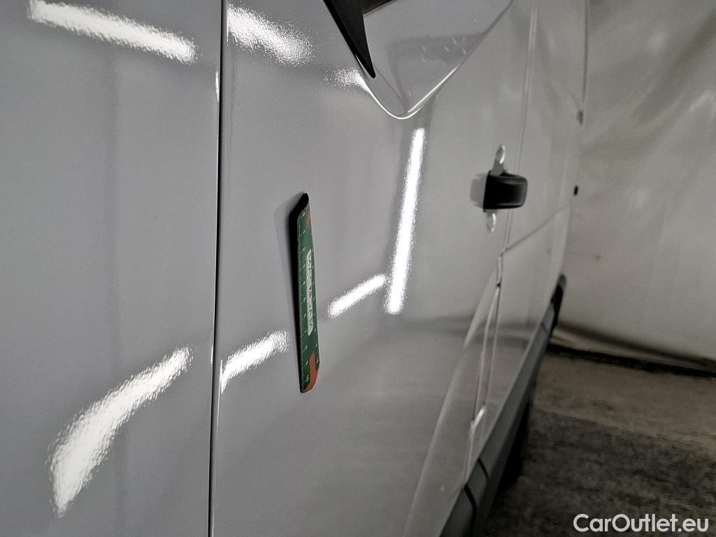  Renault  Master  Fourgon L2H2 3 5 Grand Confort dCi 135CV BVM6 E6dT #6