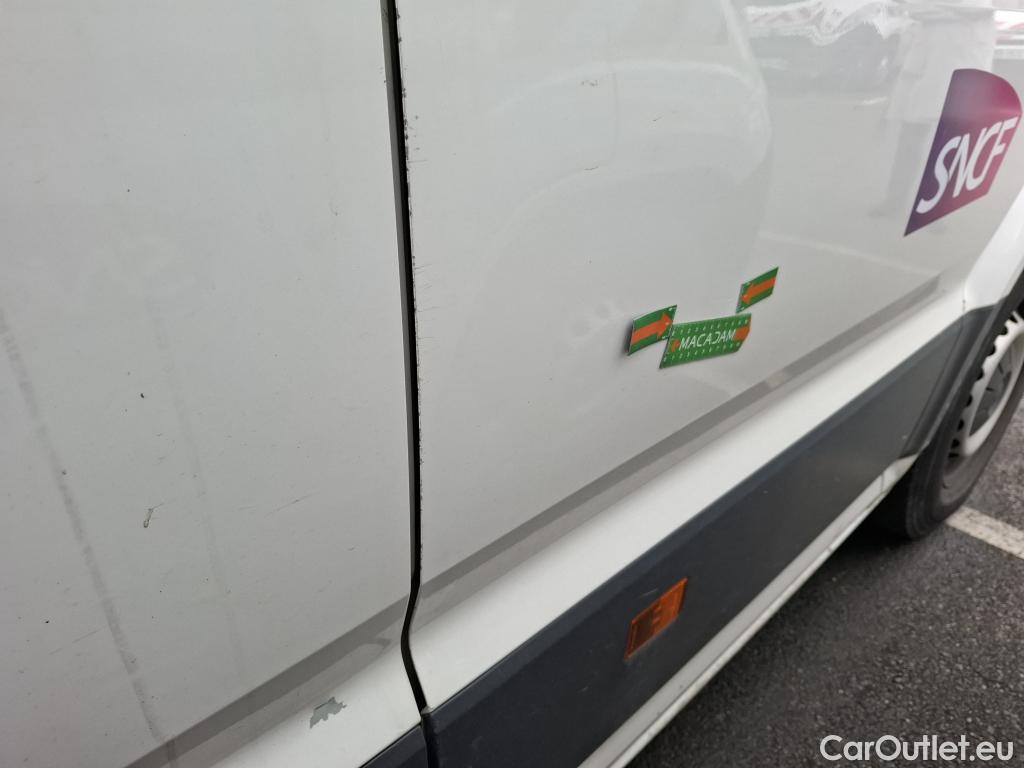  Volkswagen  Crafter VOLKSWAGEN  / 2017 / 4P / Fourgon tôlé 2.0 TDI 140 35 L4H3 Procab Business Line #30
