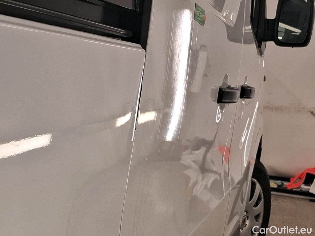  Renault  Trafic RENAULT  VU 4p Fourgon FG GCF L1H1 1200 Energy dCi 125 E6 #13