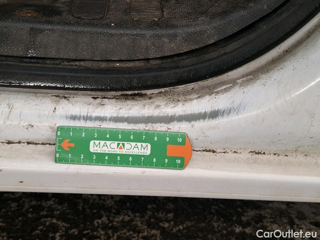 Renault  Master  Fourgon L2H2 3 5 Grand Confort dCi 135CV BVM6 E6dT #16