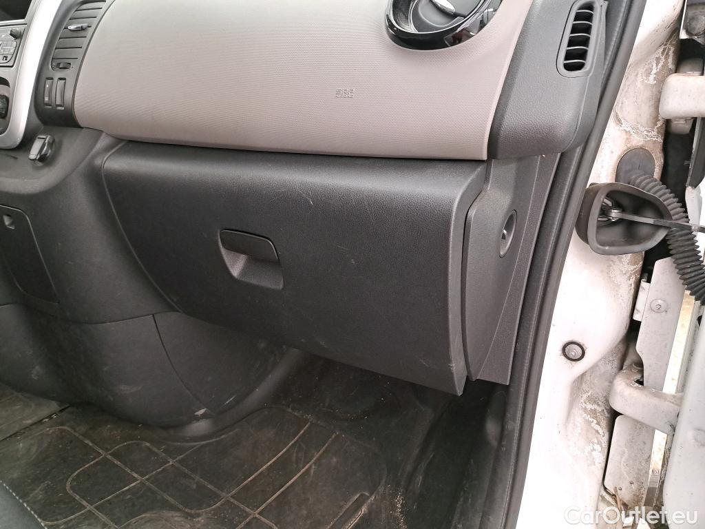  Renault  Trafic RENAULT  VU 4p Fourgon FG GCFL1H1 1000 dCi95 Stop&Start E6 #24