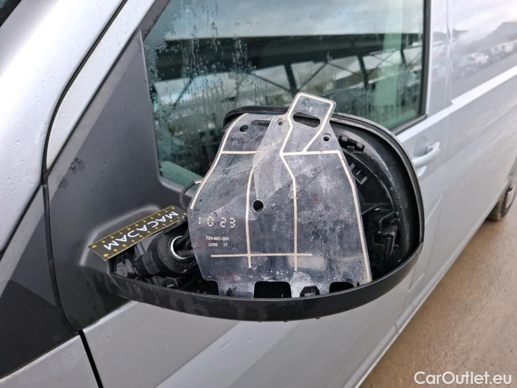  Volkswagen  Transporter VOLKSWAGEN  / 2019 / 4P / Fourgon tôlé 2.0 TDi 150 DSG7 L2H1 Business Plus #3