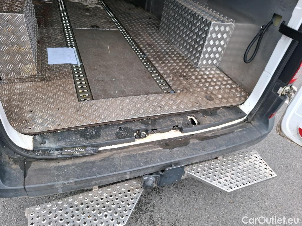  Volkswagen  Crafter VOLKSWAGEN  / 2017 / 4P / Fourgon tôlé 2.0 TDI 140 35 L4H3 Procab Business Line #35