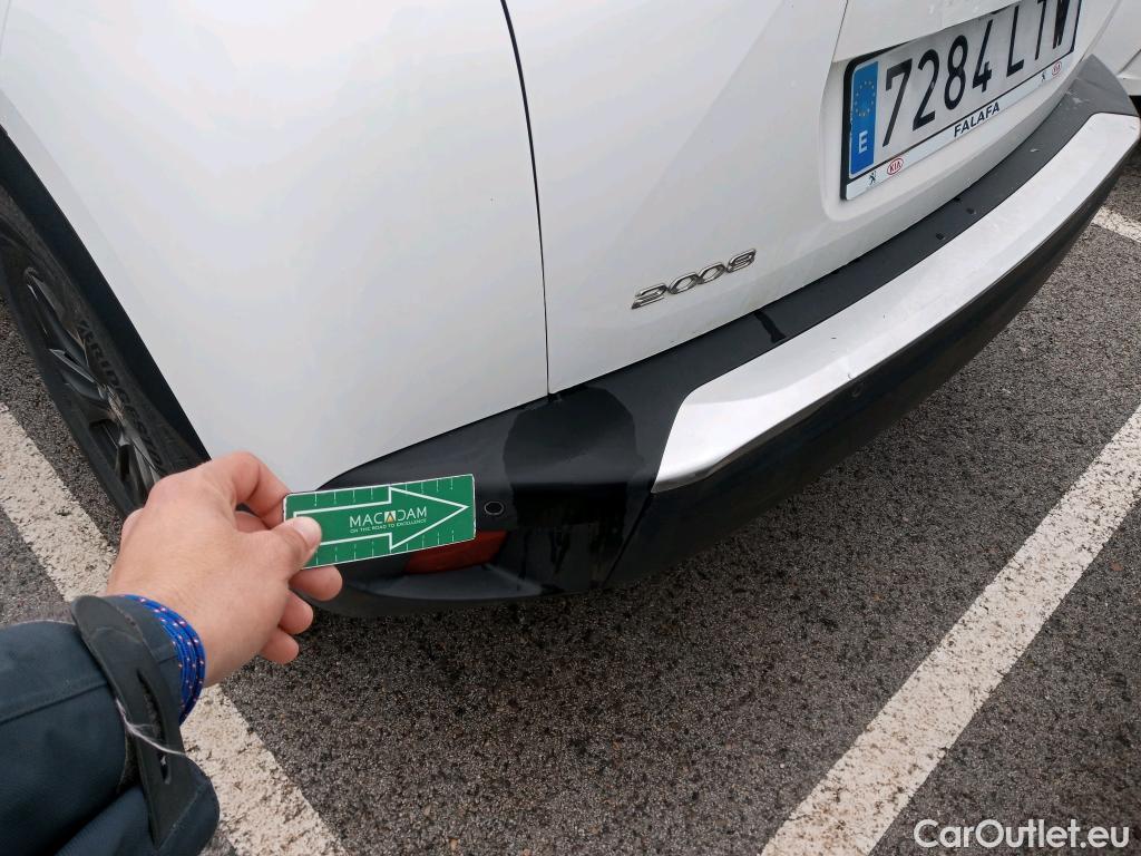  Peugeot  2008 PEUGEOT  / 2019 / 5P / todoterreno Active Pack BlueHDI 81kW (110CV) #16