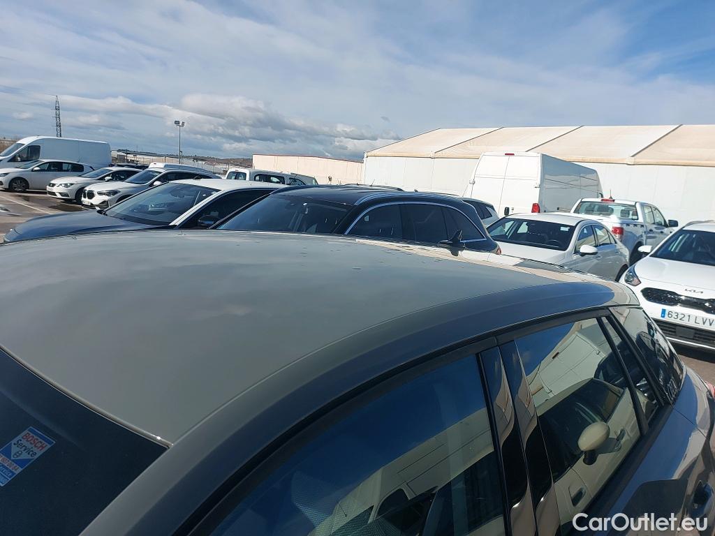  Audi  Q2 AUDI  / 2016 / 5P / todoterreno Design 30 TFSI 85kW (116CV) #17
