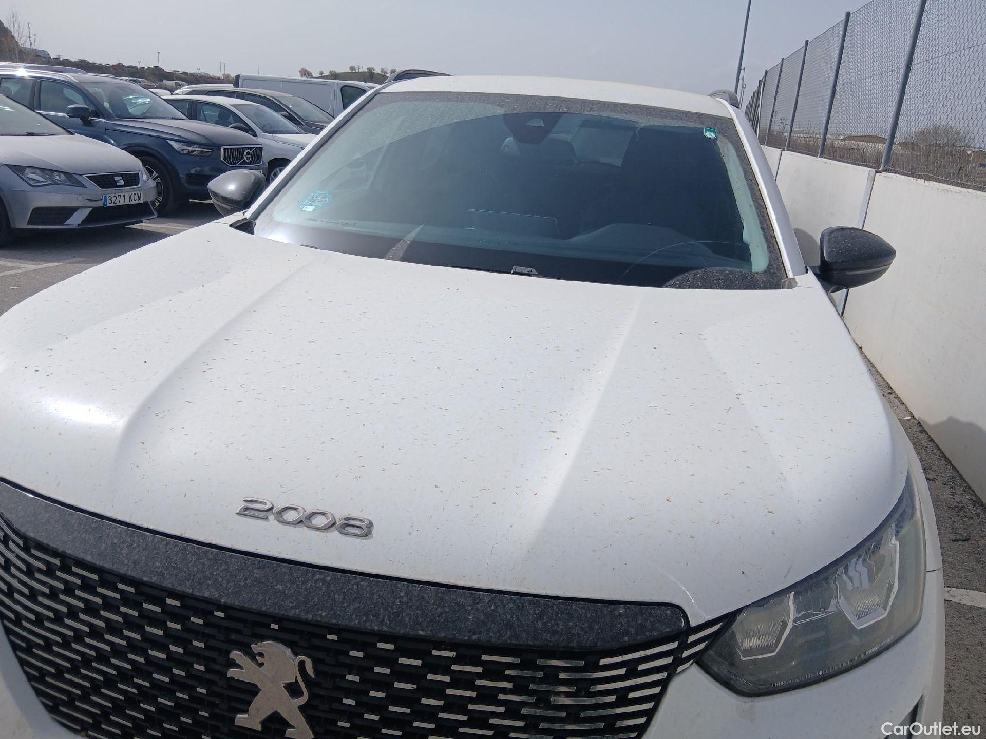  Peugeot  2008 PEUGEOT  / 2019 / 5P / todoterreno Allure BlueHDI 81kW (110CV) #7