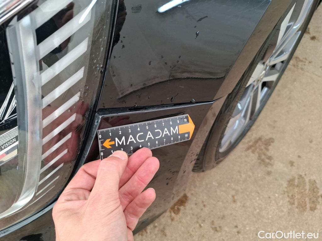  Renault  Megane RENAULT Mégane Berline 5p Berline Intens TCe 140 FAP #18