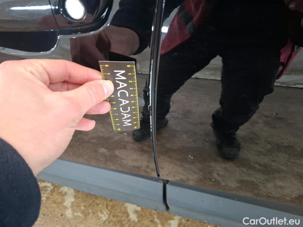  Opel   Grandland X Grandland X Elegance Business 1.5 130CV BVM6 E6d #4